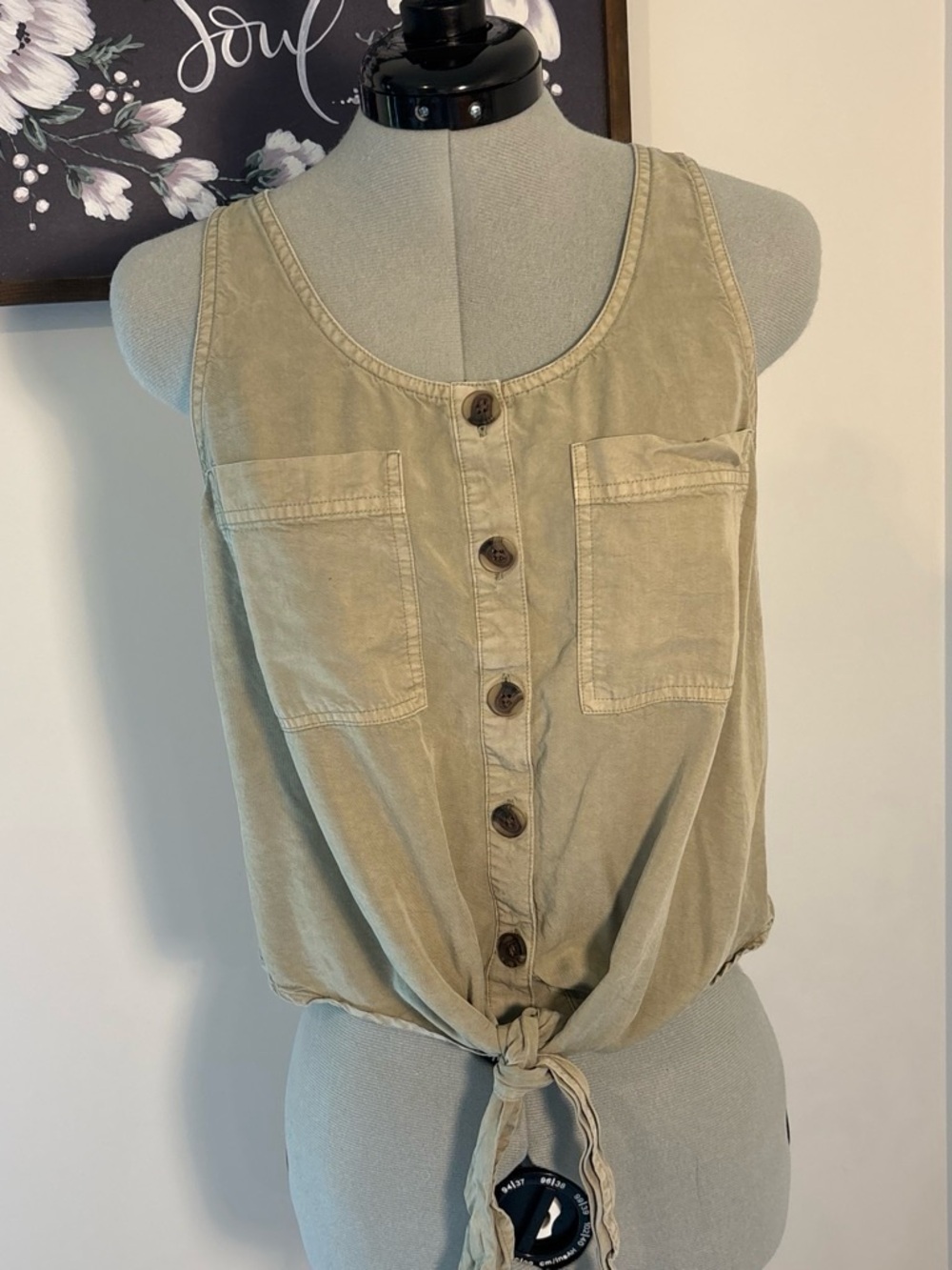 Universal Thread Olive Green Button-Front Tie Hem Tank Top 0268